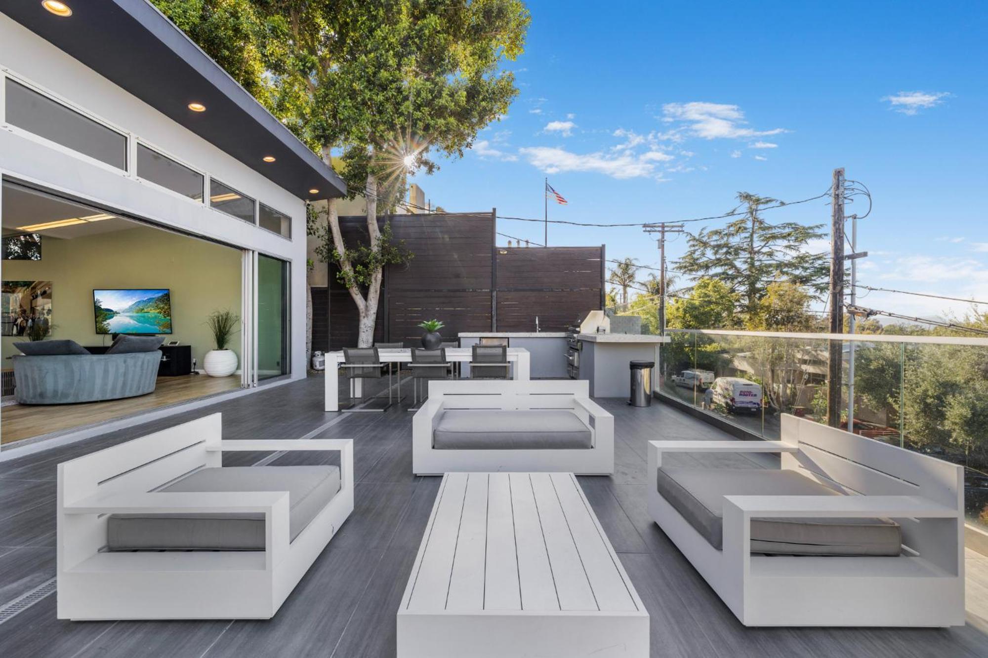 Mulholland View Apartment Los Angeles